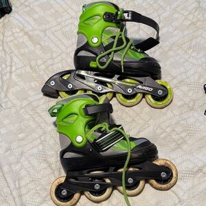 Green and Black Kids Inline Skates